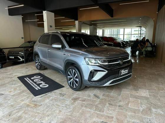 VOLKSWAGEN TAOS 1.4 250 TSI TOTAL FLEX HIGHLINE AUTOMÁTICO